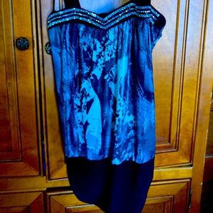 5/15$ or 8$ Bling and sparkle chic top
